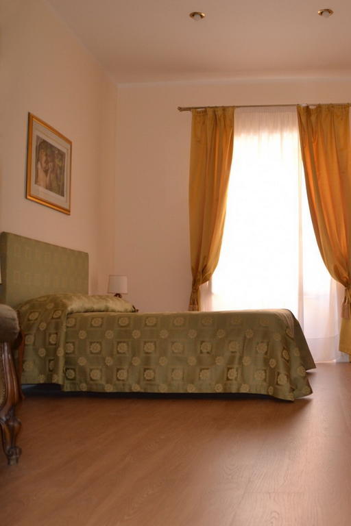 Bed and Breakfast Gioielli Di Cornelia Рим Номер фото