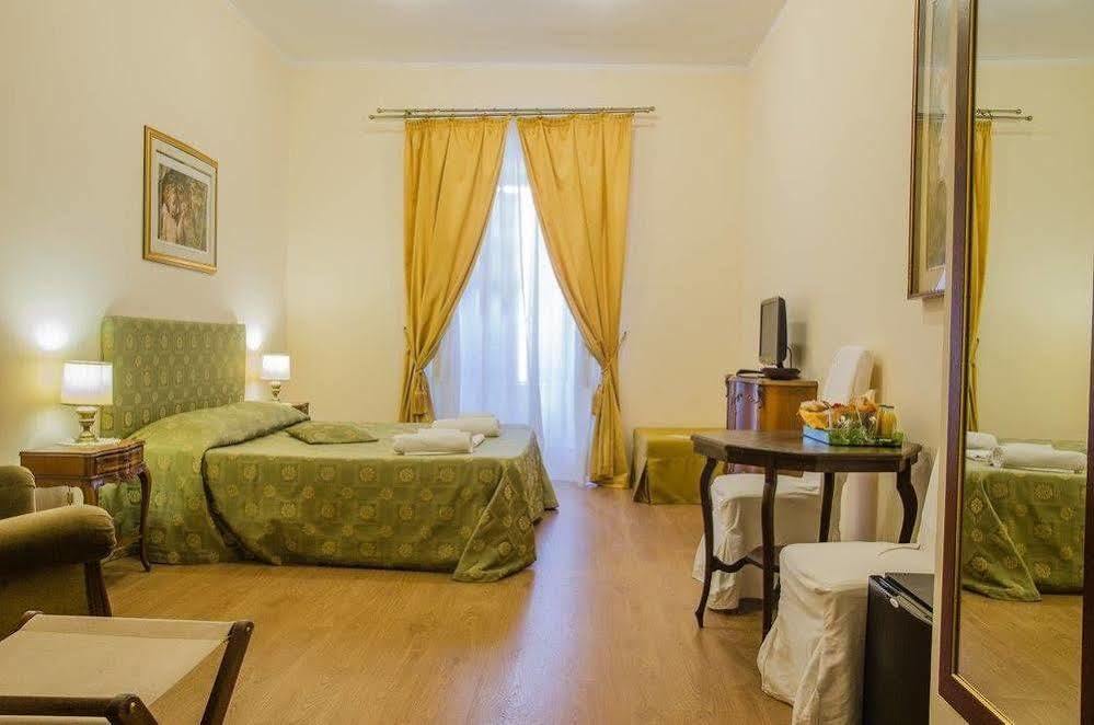 Bed and Breakfast Gioielli Di Cornelia Рим Экстерьер фото